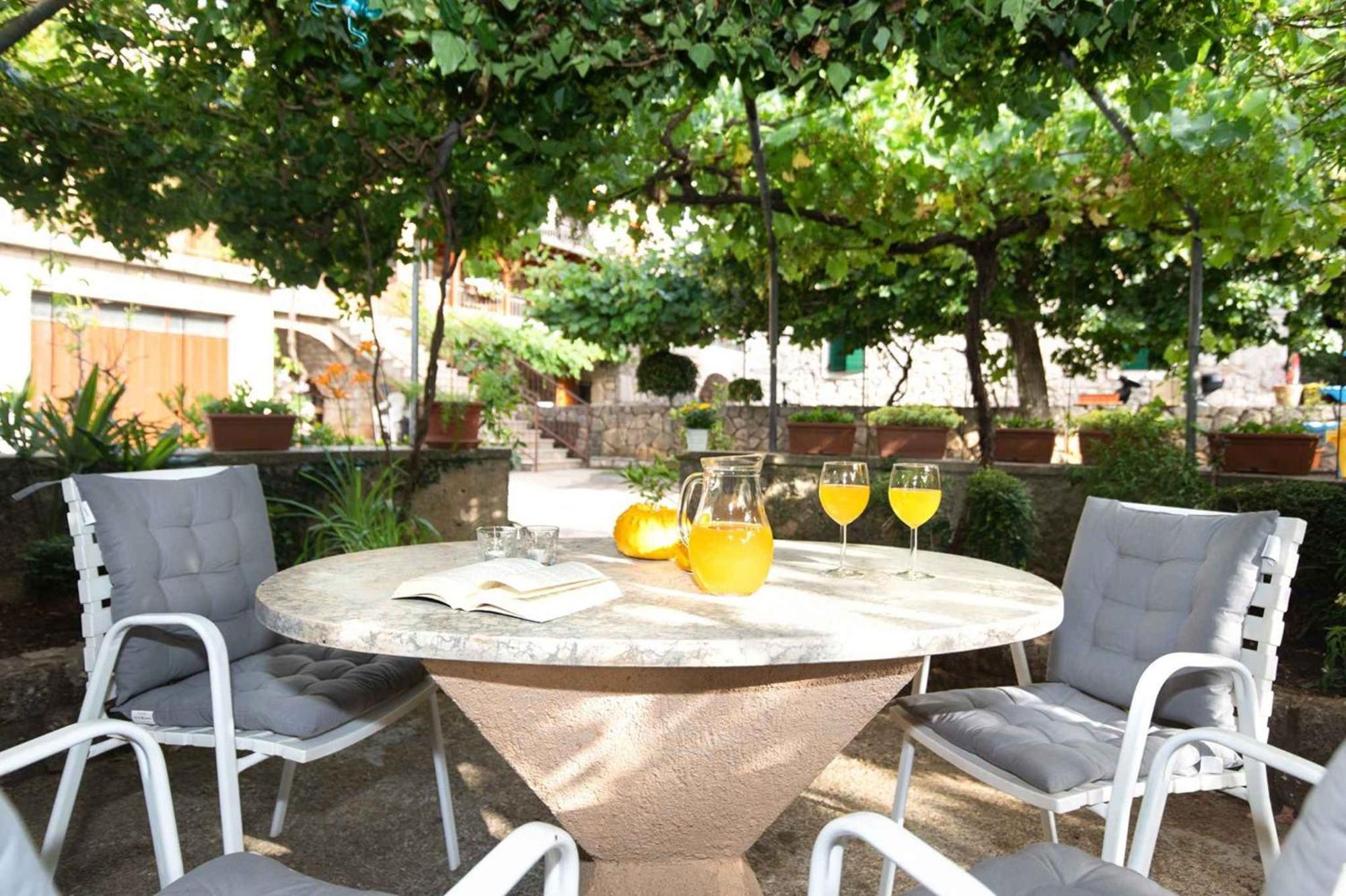 Apartment In Malinska/insel Krk 12771
